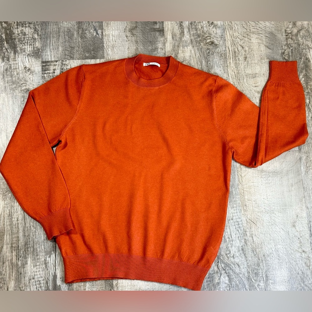 ZARA Men’s Sweater size Large